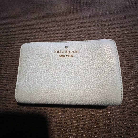 Kate spade medium wallet - Picture 4 of 7